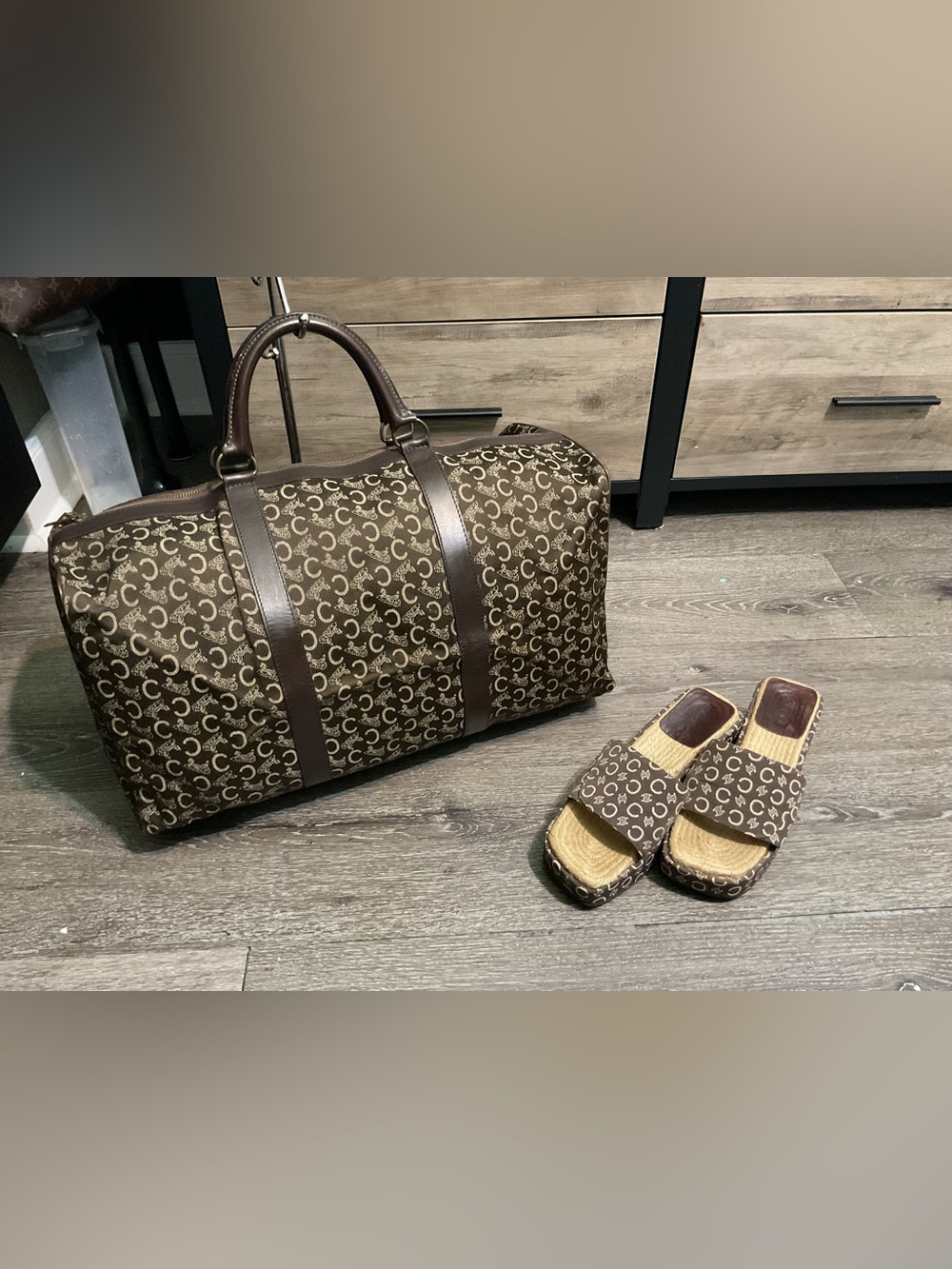 Celine Trave Bags - Picture 3 of 16
